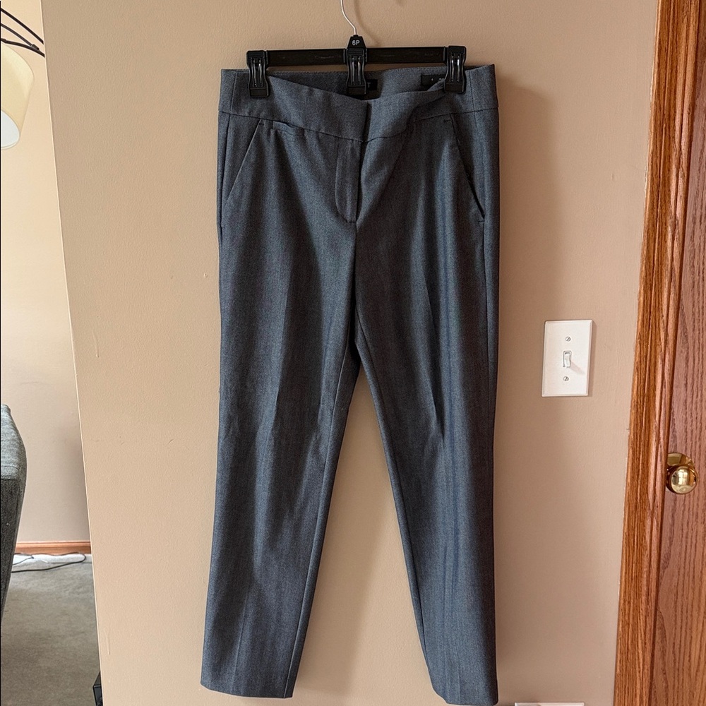 LOFT Women's Gray Trousers